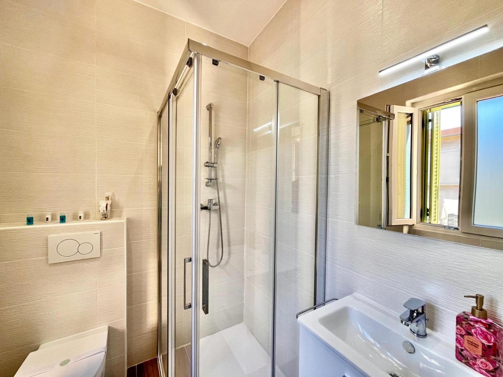 Orangerie- Centro Appartement Menton
